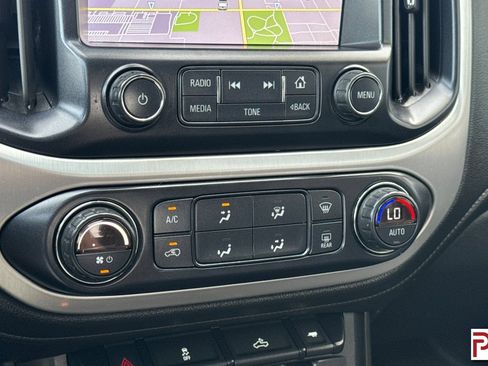 Used 2015 GMC Canyon SLE w/ SLE Convenience Package AWD/4WD image 25