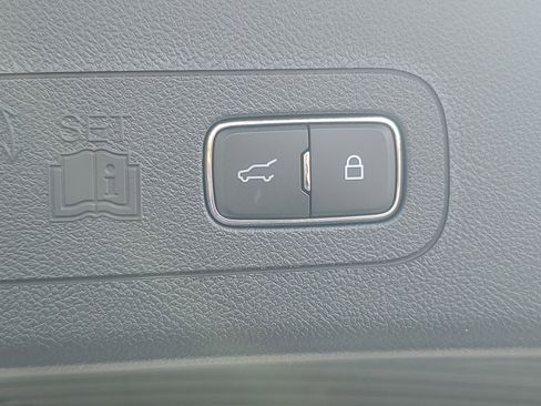 New 2026 Lincoln Aviator AWD image 29