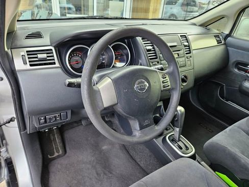 Used 2009 Nissan Versa 1.8 S w/ PWR Pkg image 16