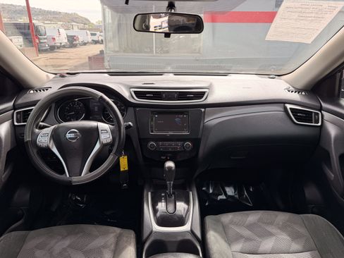 Used 2016 Nissan Rogue S AWD/4WD image 17