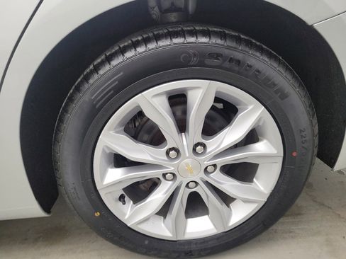 Used 2021 Chevrolet Malibu LT FWD image 31