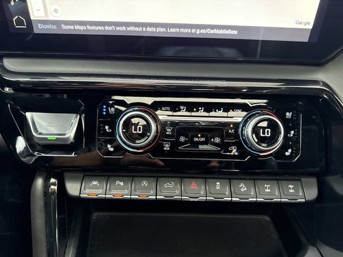 Used 2024 GMC Sierra 1500 AT4X AWD/4WD image 19