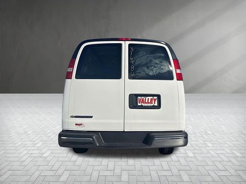 Used 2023 Chevrolet Express 2500 w/ Driver Convenience Package image 6