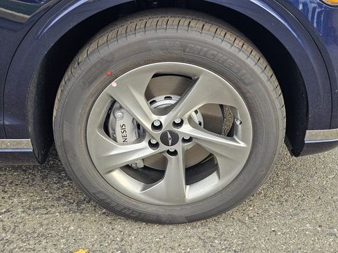 New 2026 Genesis GV70 2.5T image 29