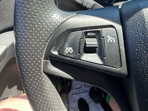 Used 2015 Chevrolet Cruze LT FWD image 18