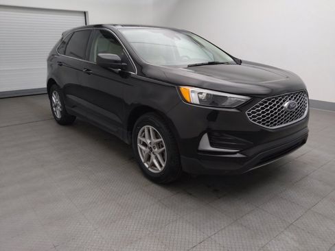 Used 2023 Ford Edge SEL image 13
