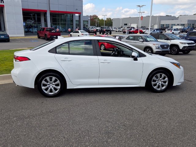 Certified 2026 Toyota Corolla LE FWD image 14