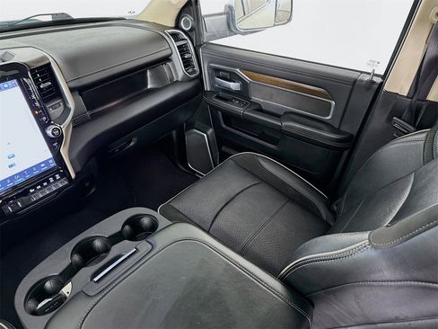 Used 2022 RAM 2500 Laramie image 25