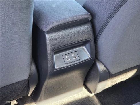 Used 2024 Toyota Corolla LE image 16