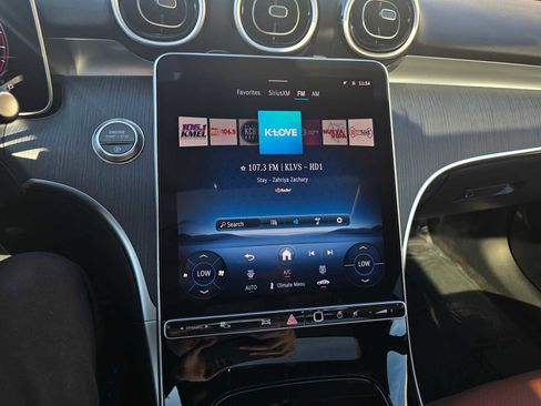 Used 2025 Mercedes-Benz C 300 4MATIC Sedan image 27