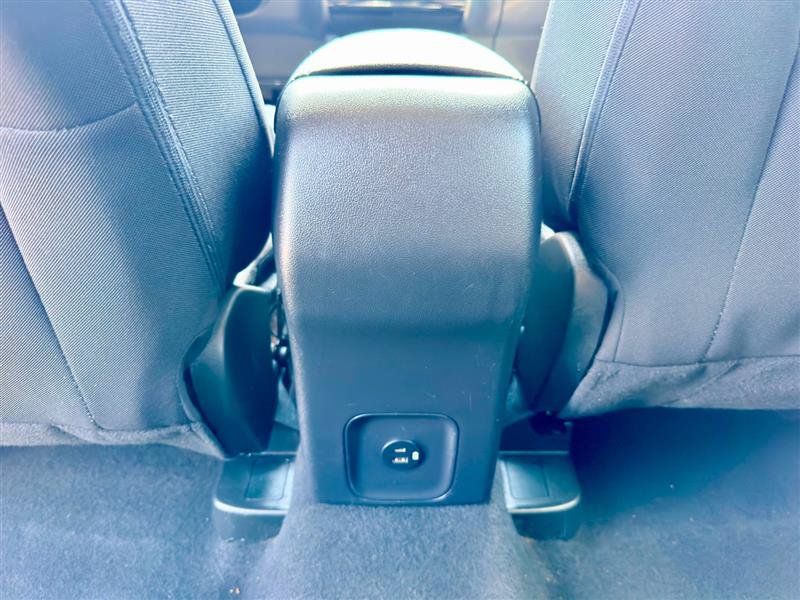 Used 2022 Ford Escape SE AWD/4WD image 22