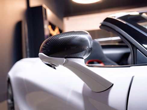 Used 2020 McLaren 720S Spider image 17