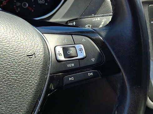 Used 2019 Volkswagen Tiguan SE w/ Panoramic Sunroof Package AWD/4WD image 23