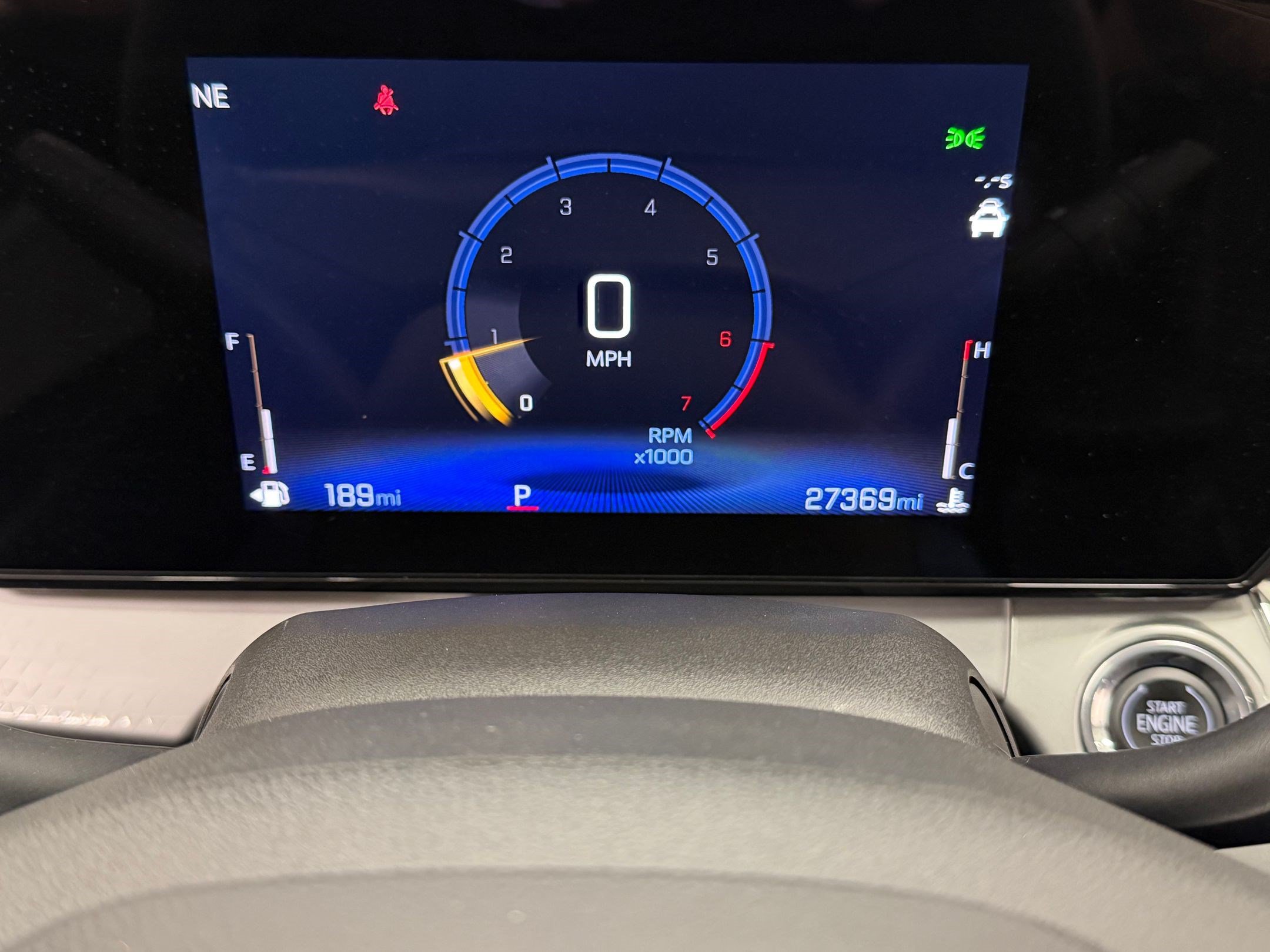 Used 2025 Chevrolet Trax LT FWD image 23