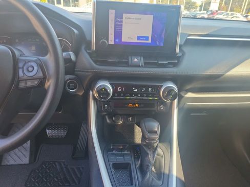 Certified 2023 Toyota RAV4 XLE image 18