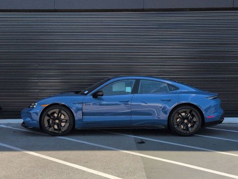 New 2026 Porsche Taycan 4S image 2