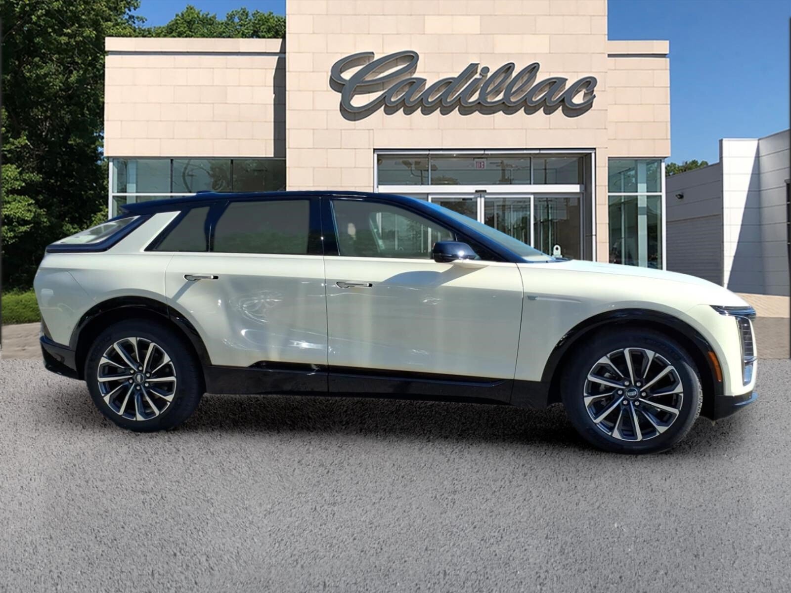 New 2027 Cadillac Lyriq Sport RWD image 6