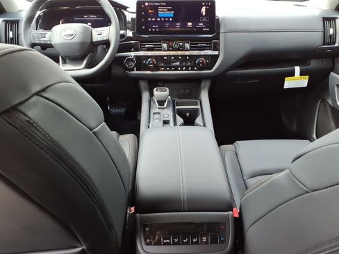 New 2026 Nissan Pathfinder SL w/ Cargo Package FWD image 13