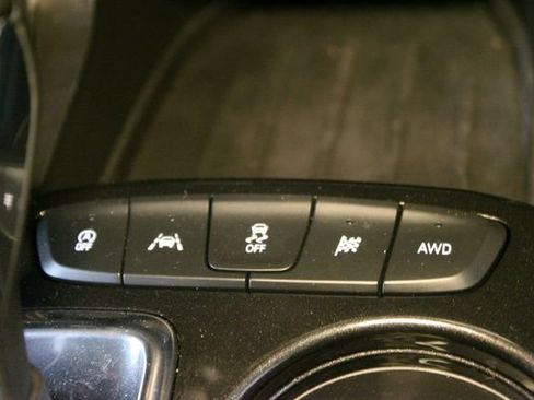Used 2025 Chevrolet TrailBlazer RS AWD/4WD image 27