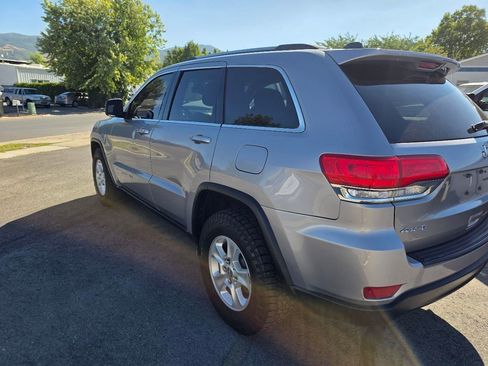 Used 2014 Jeep Grand Cherokee Laredo AWD/4WD image 6