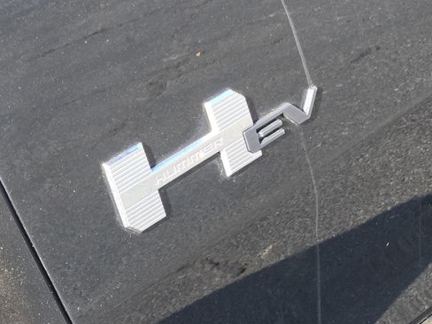 New 2026 GMC Hummer EV SUV image 7