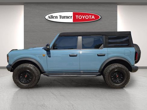 Used 2023 Ford Bronco Badlands AWD/4WD image 10