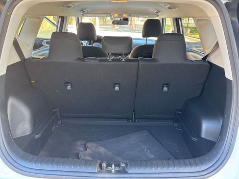 Used 2025 Kia Soul LX w/ LX Technology Package image 25
