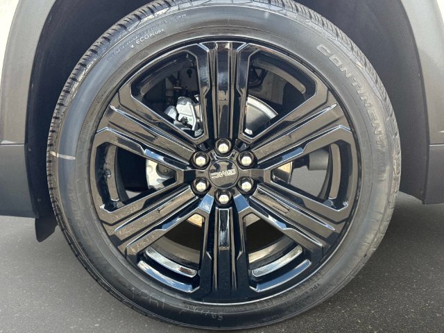 New 2026 GMC Acadia Elevation w/ Black Edition FWD image 10