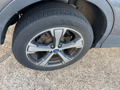 Used 2018 Ford Escape SEL w/ Ford Safe & Smart Package FWD image 26