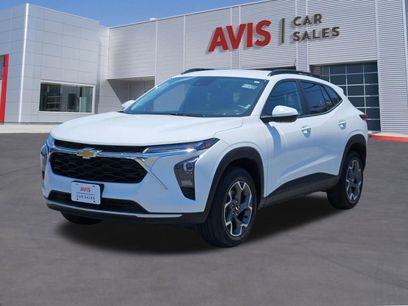 Used 2025 Chevrolet Trax LT w/ LT Convenience Package