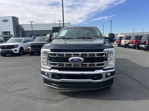 Certified 2023 Ford F250 XLT w/ 360-Degree Camera Package AWD/4WD image 2
