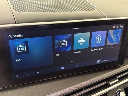 Used 2025 Hyundai Santa Fe SEL FWD image 26