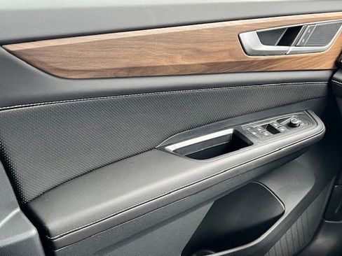 New 2026 Volkswagen Atlas SE image 26