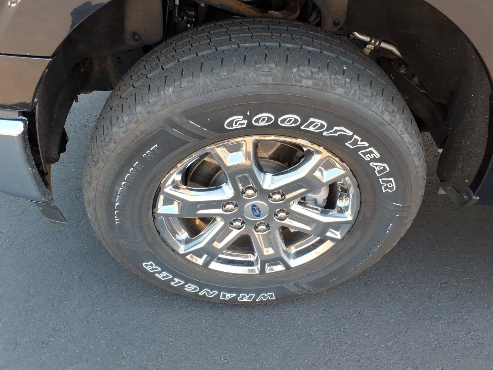 Used 2021 Ford F150 Lariat w/ Equipment Group 502A High AWD/4WD image 10