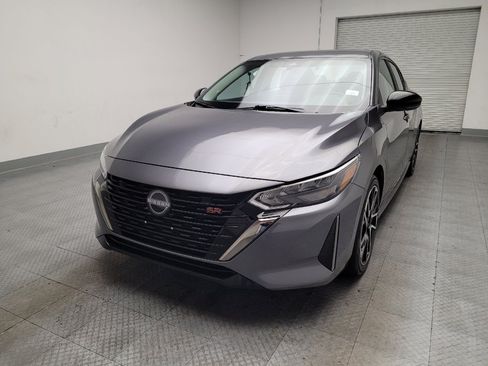 Used 2025 Nissan Sentra SR FWD image 15