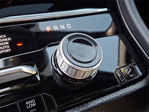 Used 2024 Jeep Grand Cherokee Limited 4xe image 15