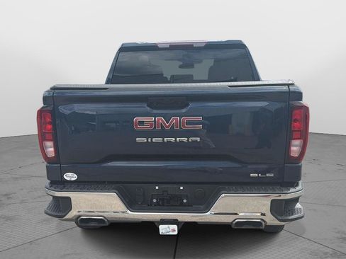 Used 2022 GMC Sierra 1500 SLT w/ SLT Premium Plus Package AWD/4WD image 6