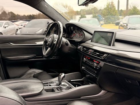 Used 2016 BMW X6 M image 31