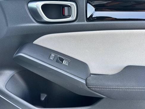 Used 2023 Honda Civic EX image 21