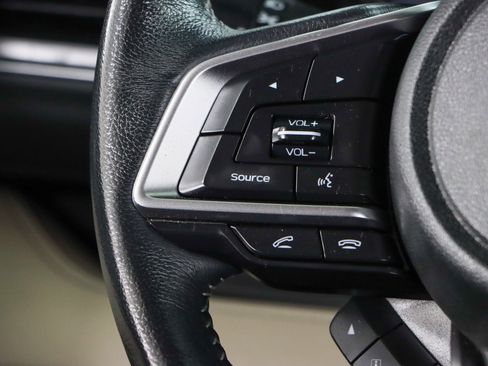 Used 2022 Subaru Ascent Limited AWD/4WD image 13
