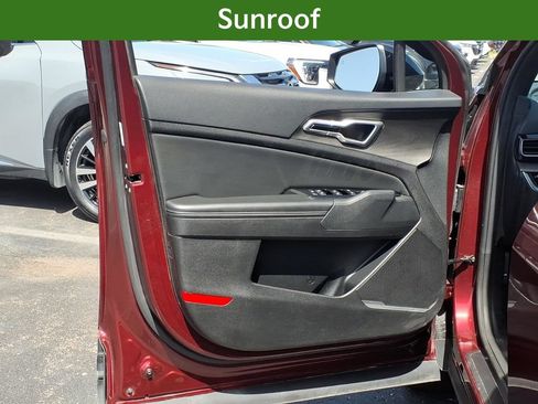 Used 2024 Kia Sportage X-Line w/ X-Line Premium Package AWD/4WD image 13