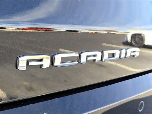 Used 2023 GMC Acadia Denali w/ Denali Ultimate Package image 35