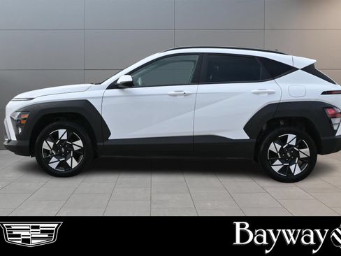 Used 2025 Hyundai Kona SEL AWD/4WD image 5