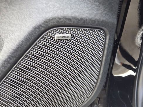 New 2026 Mitsubishi Outlander SEL image 24