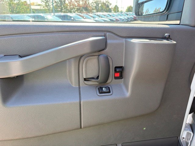 Used 2025 GMC Savana 2500 w/ Driver Convenience Package RWD image 27