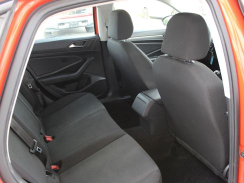 Used 2019 Volkswagen Jetta S image 21