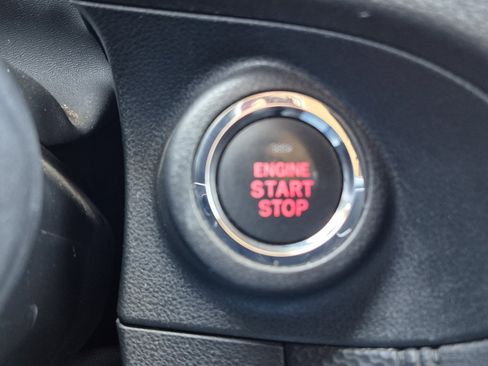 Used 2020 Subaru Forester Premium AWD/4WD image 33