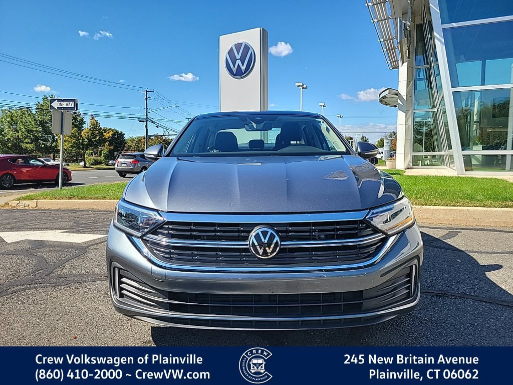 Certified 2024 Volkswagen Jetta SEL FWD image 23