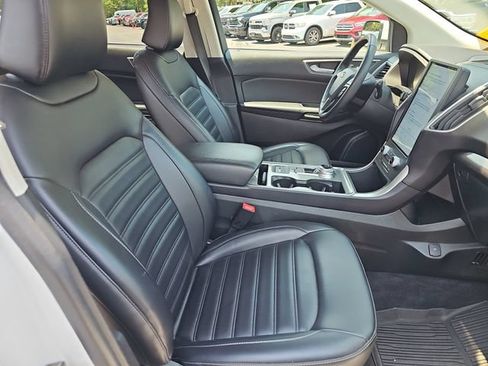 Used 2024 Ford Edge SEL AWD/4WD image 10