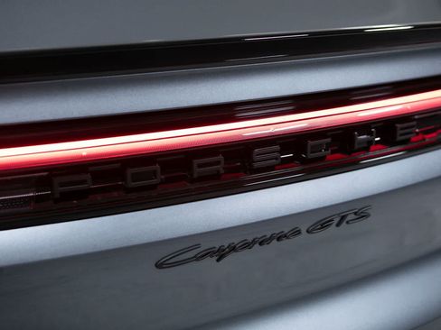 New 2026 Porsche Cayenne GTS AWD/4WD image 19